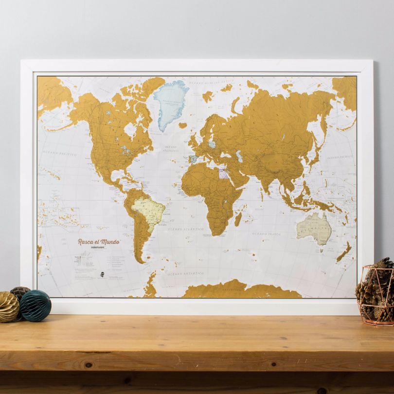 Scratch the World® Spanish language edition map print (Pinboard & wood frame - White)